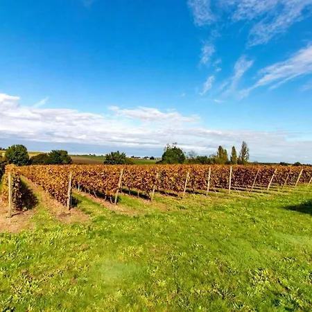 Manoir Les Touches - *
