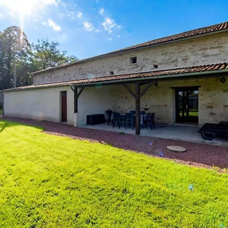 בית נופש Manoir Les Touches -