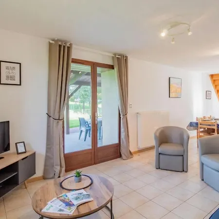 בית נופש Manoir Les Touches - Doué-la-Fontaine