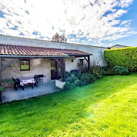 Manoir Les Touches - בית נופש