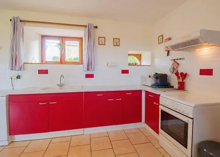 Manoir Les Touches - *