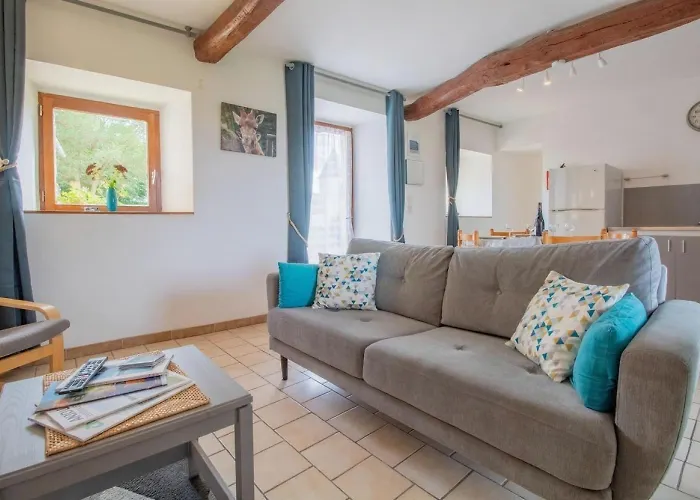 Manoir Les Touches - *