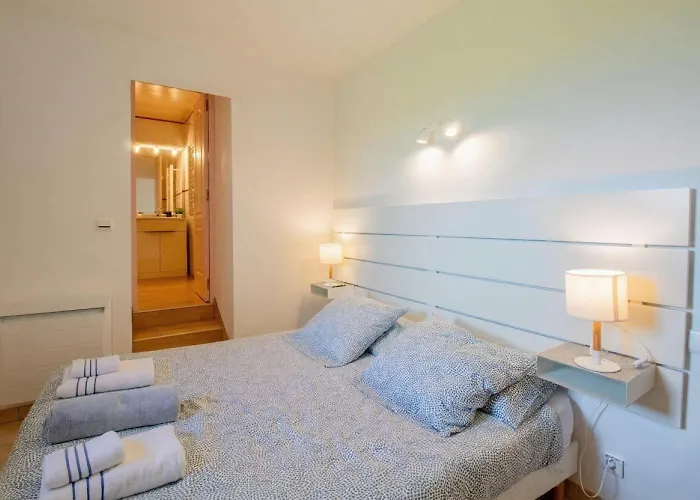 Manoir Les Touches - Tatil Evi *